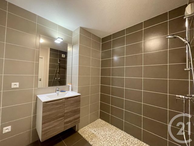 Appartement F4 &agrave; louer - 4 pi&egrave;ces - 70,67 m2 - Bischwiller - 67 - ALSACE