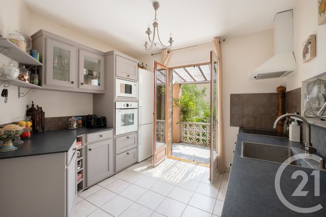 Maison à vendre - 6 pièces - 150 m2 - Vergeze - 30 - LANGUEDOC-ROUSSILLON