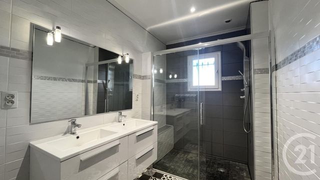 Maison à vendre - 5 pièces - 104 m2 - Codognan - 30 - LANGUEDOC-ROUSSILLON