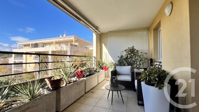 Appartement à vendre - 3 pièces - 67,05 m2 - Uchaud - 30 - LANGUEDOC-ROUSSILLON