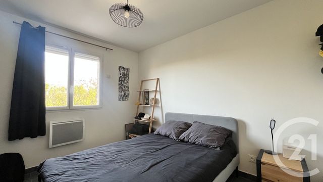 Appartement T3 à vendre - 4 pièces - 85 m2 - Milhaud - 30 - LANGUEDOC-ROUSSILLON