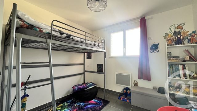 Appartement T3 à vendre - 4 pièces - 85 m2 - Milhaud - 30 - LANGUEDOC-ROUSSILLON