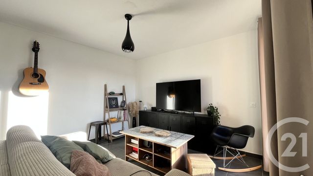 Appartement T3 à vendre - 4 pièces - 85 m2 - Milhaud - 30 - LANGUEDOC-ROUSSILLON