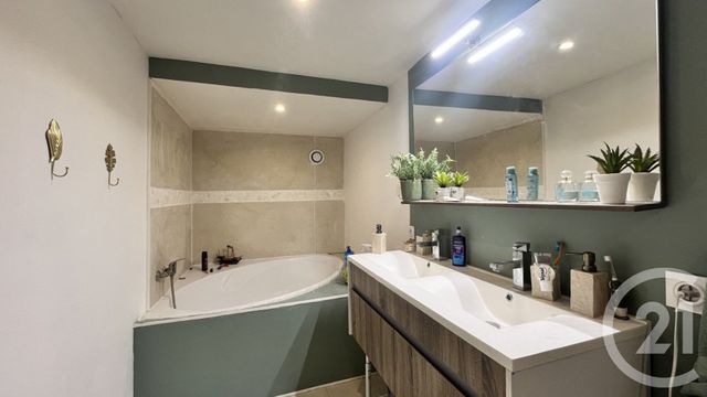 Maison à vendre - 4 pièces - 145 m2 - Vergeze - 30 - LANGUEDOC-ROUSSILLON