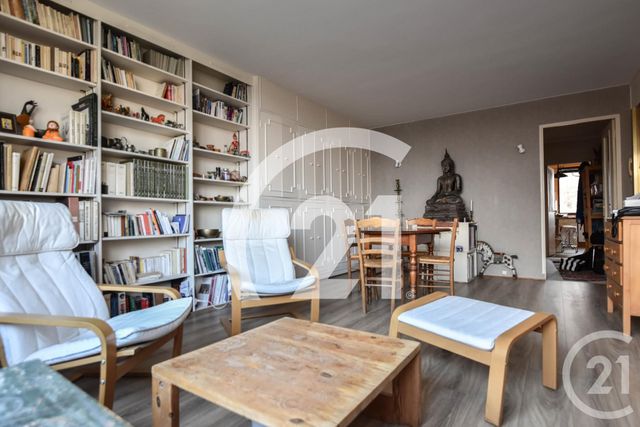 Appartement F3 à vendre - 3 pièces - 66 m2 - Suresnes - 92 - ILE-DE-FRANCE