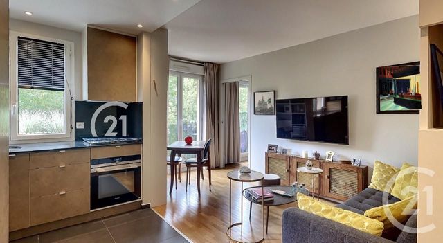 Appartement T2 à vendre - 3 pièces - 48 m2 - Suresnes - 92 - ILE-DE-FRANCE