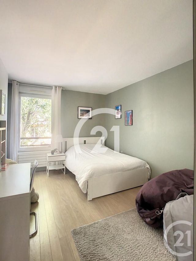 Appartement a louer suresnes - 5 pièce(s) - 150 m2 - Surfyn