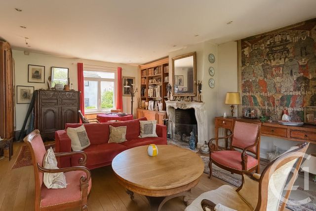 Maison à vendre - 5 pièces - 142 m2 - Suresnes - 92 - ILE-DE-FRANCE