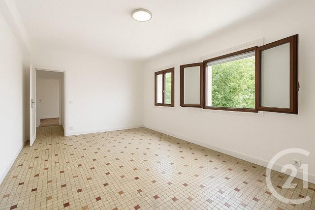 Maison à vendre - 7 pièces - 166 m2 - Suresnes - 92 - ILE-DE-FRANCE