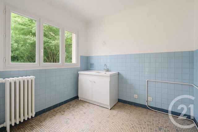 Maison à vendre - 7 pièces - 166 m2 - Suresnes - 92 - ILE-DE-FRANCE