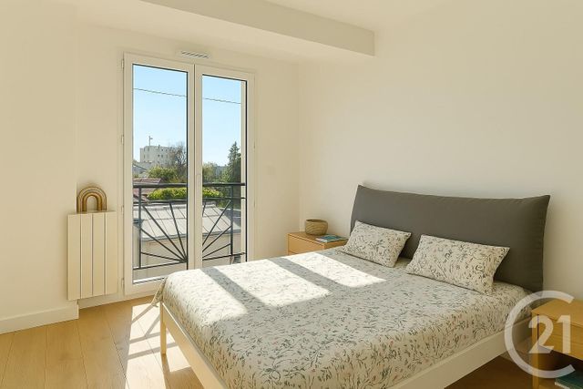 Maison à vendre - 5 pièces - 104 m2 - Rueil Malmaison - 92 - ILE-DE-FRANCE