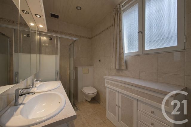 Maison &agrave; vendre - 3 pi&egrave;ces - 75,69 m2 - Suresnes - 92 - ILE-DE-FRANCE