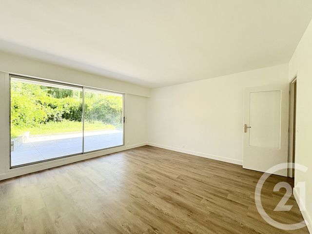 Appartement F2 à louer - 2 pièces - 61,07 m2 - Rueil Malmaison - 92 - ILE-DE-FRANCE