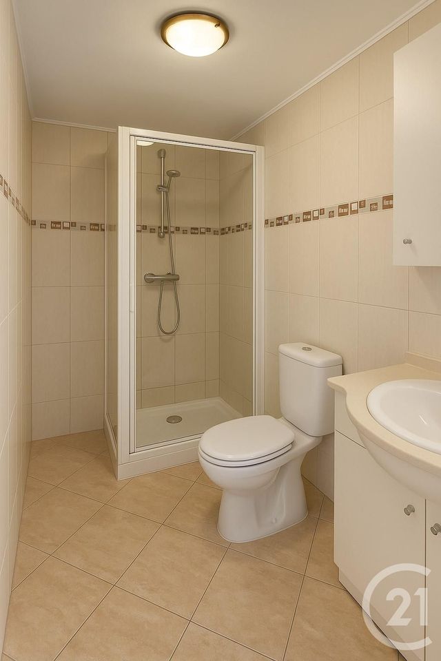 Appartement F3 à vendre - 3 pièces - 44 m2 - Suresnes - 92 - ILE-DE-FRANCE