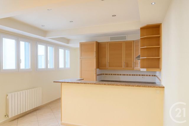 Appartement F3 à vendre - 3 pièces - 44 m2 - Suresnes - 92 - ILE-DE-FRANCE