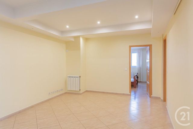 Appartement F3 à vendre - 3 pièces - 44 m2 - Suresnes - 92 - ILE-DE-FRANCE