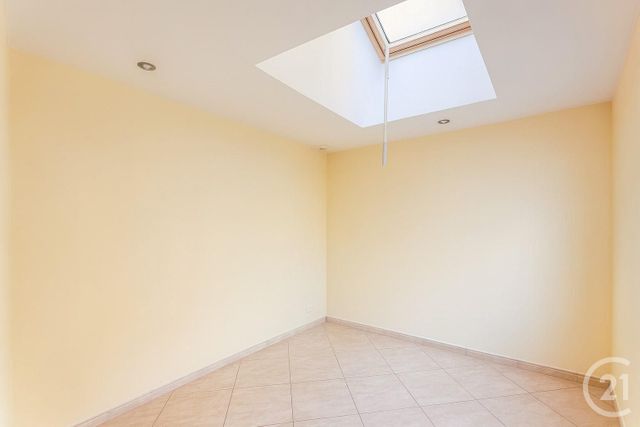 Appartement F3 à vendre - 3 pièces - 44 m2 - Suresnes - 92 - ILE-DE-FRANCE