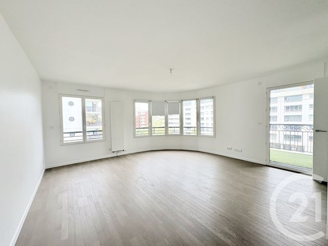 Appartement F4 à louer - 4 pièces - 84 m2 - Suresnes - 92 - ILE-DE-FRANCE