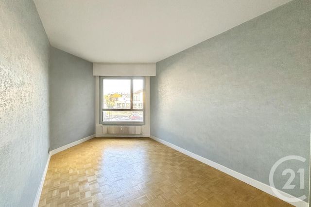 Appartement F4 &agrave; vendre - 4 pi&egrave;ces - 104,60 m2 - 78 - ILE-DE-FRANCE
