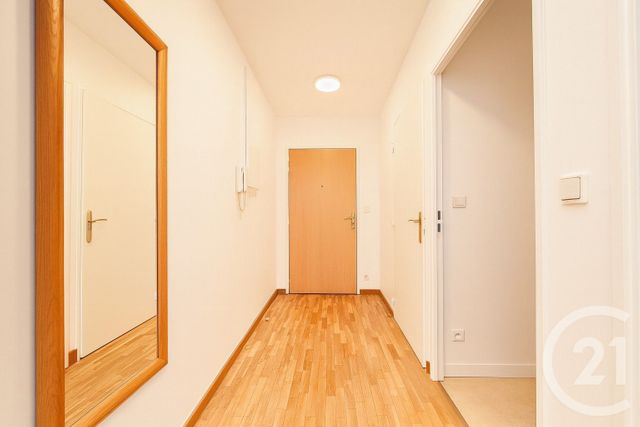 Appartement F4 à vendre - 3 pièces - 85,22 m2 - Suresnes - 92 - ILE-DE-FRANCE