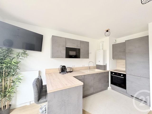 Appartement F2 à louer - 2 pièces - 38,12 m2 - Suresnes - 92 - ILE-DE-FRANCE