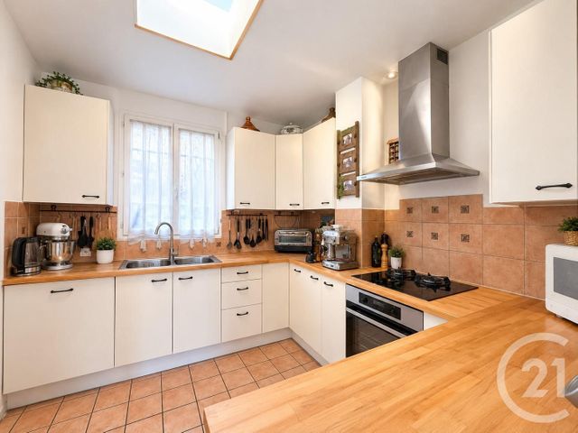 Maison &agrave; vendre - 7 pi&egrave;ces - 167 m2 - Suresnes - 92 - ILE-DE-FRANCE