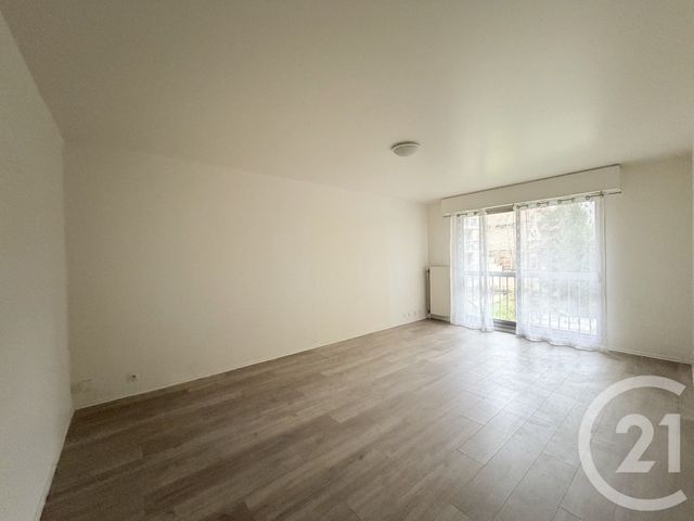 Appartement F2 &agrave; louer - 2 pi&egrave;ces - 44,84 m2 - Suresnes - 92 - ILE-DE-FRANCE