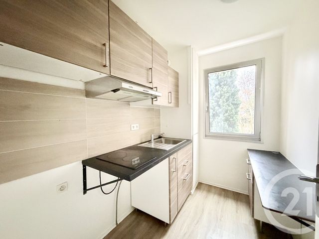 Appartement F2 &agrave; louer - 2 pi&egrave;ces - 44,84 m2 - Suresnes - 92 - ILE-DE-FRANCE