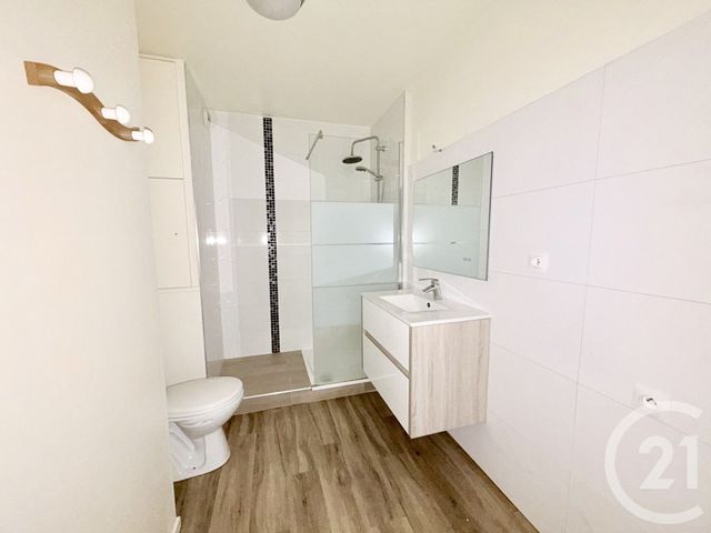 Appartement F2 &agrave; louer - 2 pi&egrave;ces - 44,84 m2 - Suresnes - 92 - ILE-DE-FRANCE