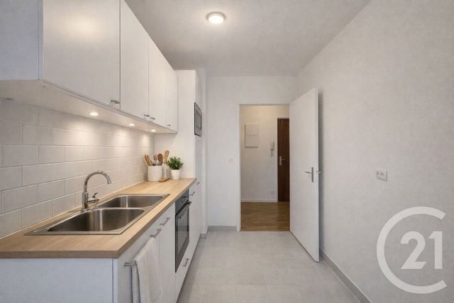 Appartement F2 &agrave; vendre - 2 pi&egrave;ces - 52 m2 - Suresnes - 92 - ILE-DE-FRANCE