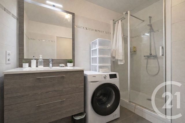 Appartement F1 &agrave; vendre - 1 pi&egrave;ce - 32 m2 - Suresnes - 92 - ILE-DE-FRANCE