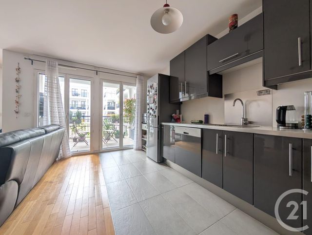Appartement F4 &agrave; vendre - 4 pi&egrave;ces - 72,29 m2 - Suresnes - 92 - ILE-DE-FRANCE