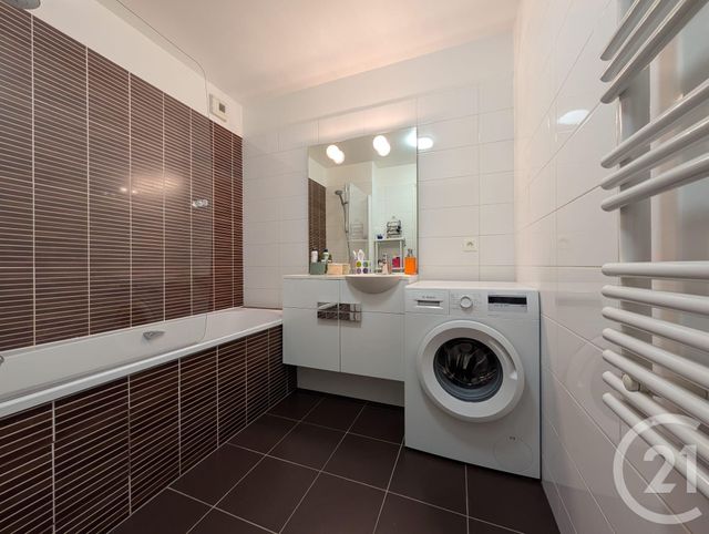 Appartement F4 &agrave; vendre - 4 pi&egrave;ces - 72,29 m2 - Suresnes - 92 - ILE-DE-FRANCE