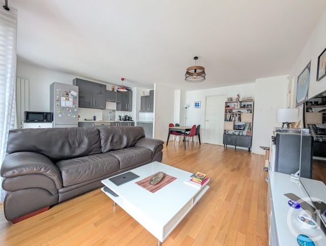 Appartement F4 &agrave; vendre - 4 pi&egrave;ces - 72,29 m2 - Suresnes - 92 - ILE-DE-FRANCE