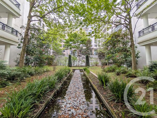 Appartement F4 &agrave; vendre - 4 pi&egrave;ces - 72,29 m2 - Suresnes - 92 - ILE-DE-FRANCE