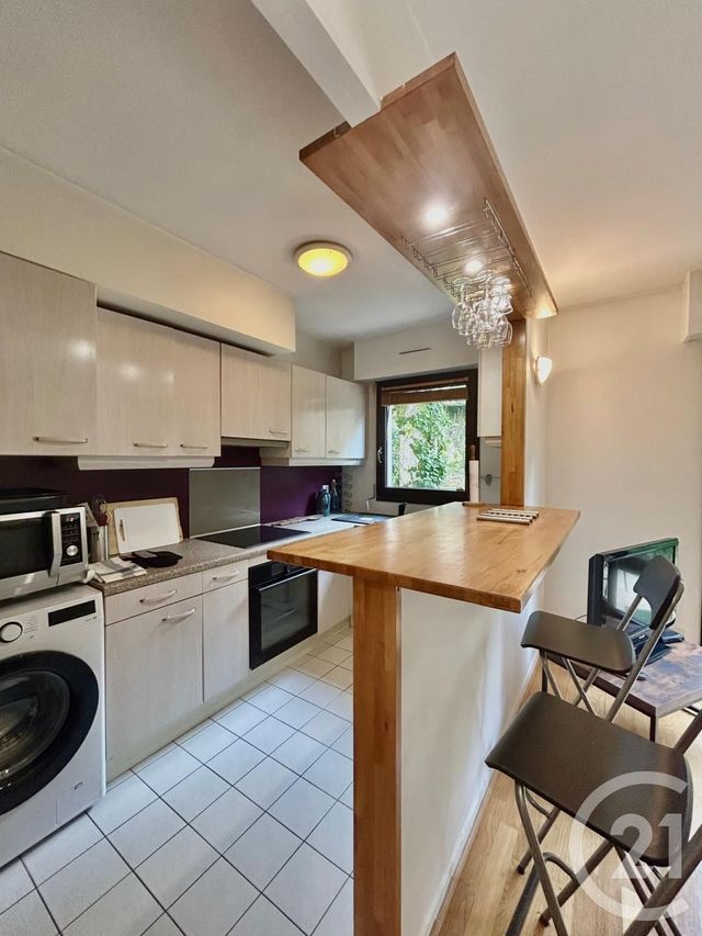 Appartement F2 &agrave; louer - 2 pi&egrave;ces - 44,94 m2 - Suresnes - 92 - ILE-DE-FRANCE