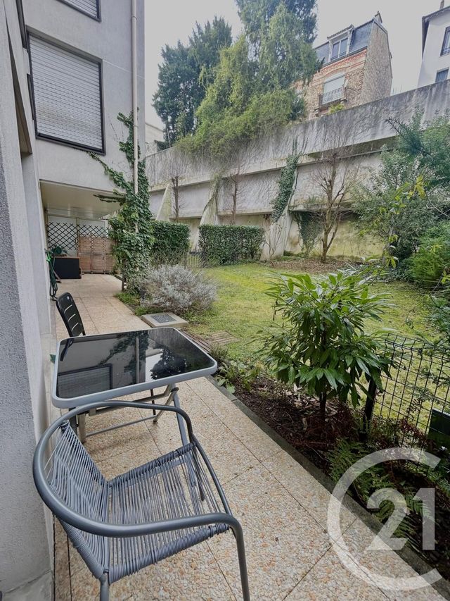 Appartement F2 &agrave; louer - 2 pi&egrave;ces - 44,94 m2 - Suresnes - 92 - ILE-DE-FRANCE