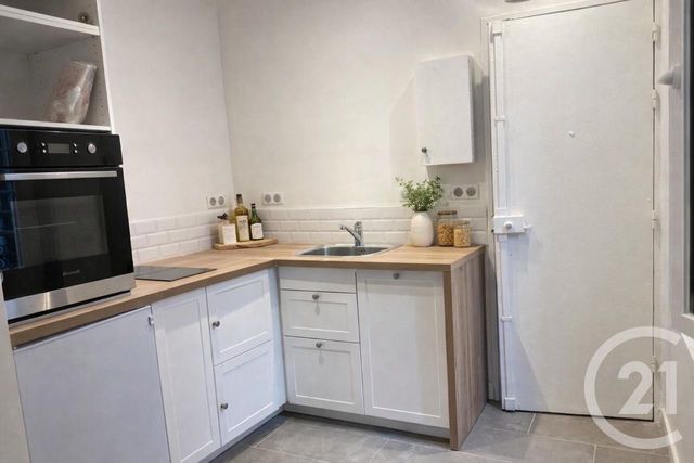 Appartement F2 &agrave; vendre - 2 pi&egrave;ces - 30 m2 - Suresnes - 92 - ILE-DE-FRANCE