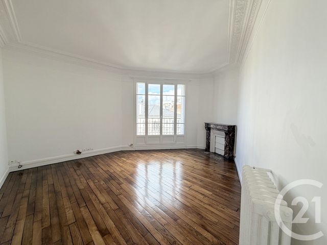 Appartement F3 &agrave; louer - 3 pi&egrave;ces - 67,50 m2 - Suresnes - 92 - ILE-DE-FRANCE