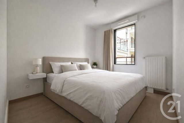 Appartement F4 &agrave; vendre - 4 pi&egrave;ces - 80,05 m2 - Suresnes - 92 - ILE-DE-FRANCE