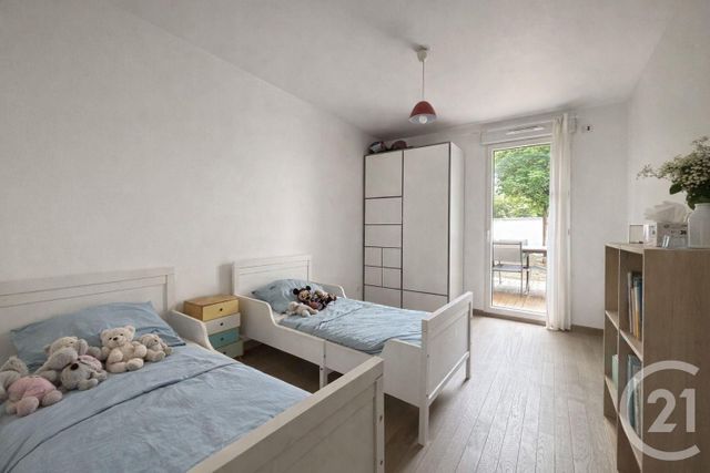 Appartement F4 &agrave; vendre - 4 pi&egrave;ces - 80,05 m2 - Suresnes - 92 - ILE-DE-FRANCE