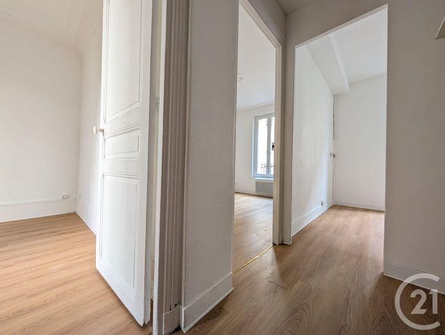 Appartement F2 &agrave; vendre - 2 pi&egrave;ces - 32,28 m2 - Suresnes - 92 - ILE-DE-FRANCE