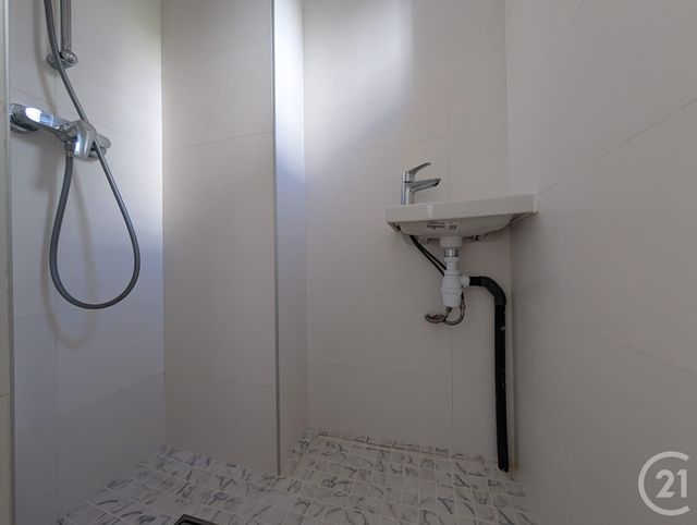 Appartement F2 &agrave; vendre - 2 pi&egrave;ces - 32,28 m2 - Suresnes - 92 - ILE-DE-FRANCE