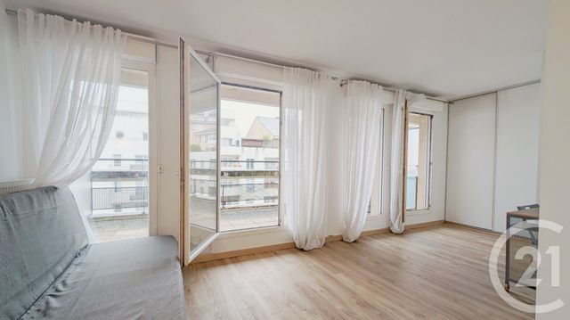 Appartement F1 &agrave; louer - 1 pi&egrave;ce - 25,95 m2 - Courbevoie - 92 - ILE-DE-FRANCE
