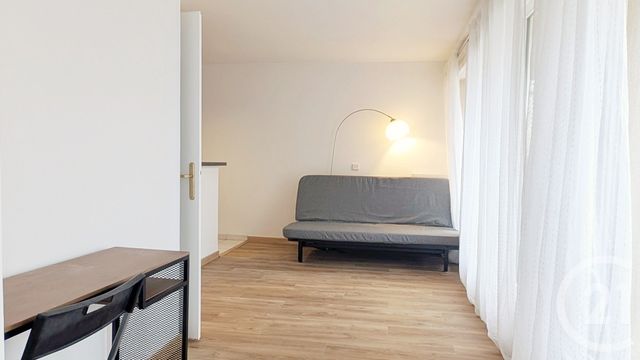Appartement F1 &agrave; louer - 1 pi&egrave;ce - 25,95 m2 - Courbevoie - 92 - ILE-DE-FRANCE