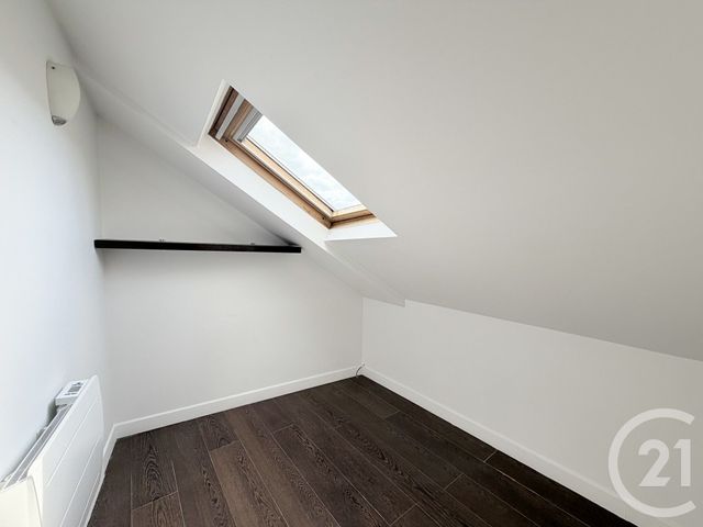 Appartement &agrave; louer - 2 pi&egrave;ces - 32,02 m2 - Bougival - 78 - ILE-DE-FRANCE