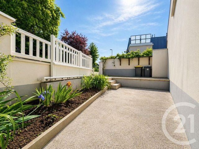 Maison &agrave; vendre - 4 pi&egrave;ces - 76,60 m2 - Suresnes - 92 - ILE-DE-FRANCE