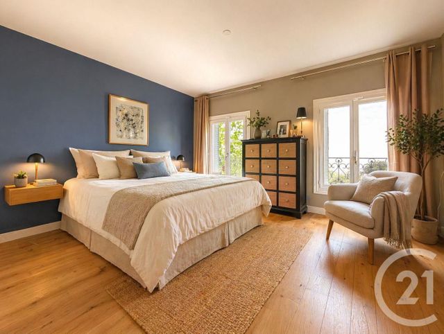 Maison &agrave; vendre - 7 pi&egrave;ces - 137,27 m2 - Suresnes - 92 - ILE-DE-FRANCE
