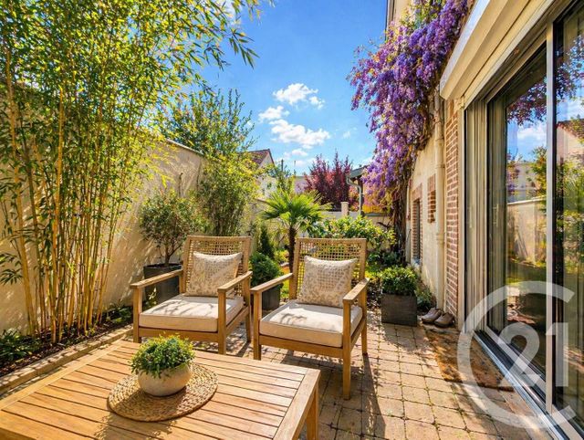 Maison &agrave; vendre - 7 pi&egrave;ces - 137,27 m2 - Suresnes - 92 - ILE-DE-FRANCE