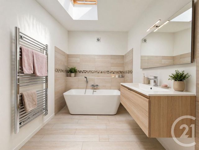 Maison &agrave; vendre - 7 pi&egrave;ces - 137,27 m2 - Suresnes - 92 - ILE-DE-FRANCE